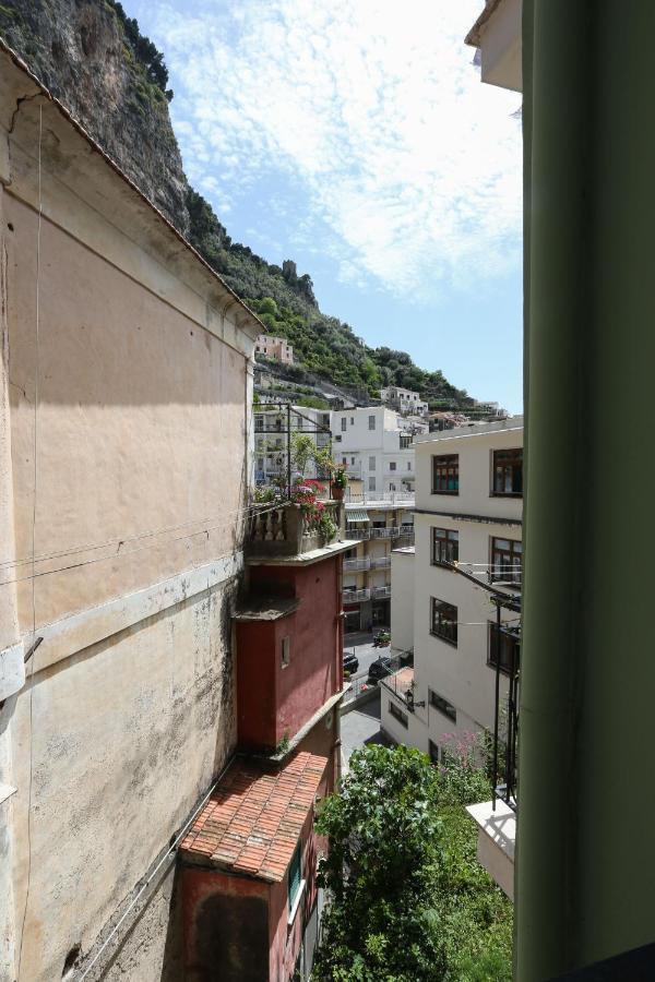 New! Casa Anna Sets In The Heart Of Amalfi Apartment Luaran gambar