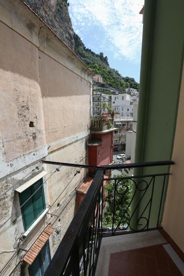 New! Casa Anna Sets In The Heart Of Amalfi Apartment Luaran gambar